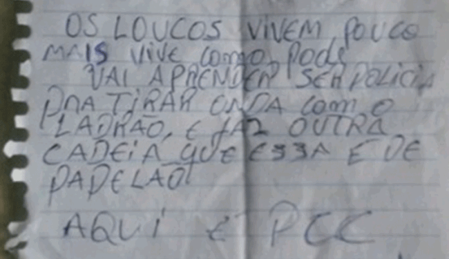 Antes de sair, presos deixaram um bilhete debochando do sistema carcerário e dos policiais (Foto: Site Voz da Bahia)