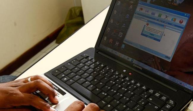 As operadoras devem esclarecer as limitações de navegação no material publicitário (Foto: Walter de Carvalho | Ag. A TARDE)