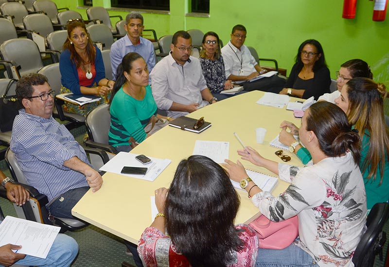 Reunião do projeto Prefeitura Itinerante (Foto: Aristeu Chagas )