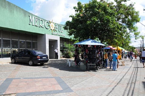Restaurante Popular funcionará no Camelódromo (Foto: Carol Garcia)