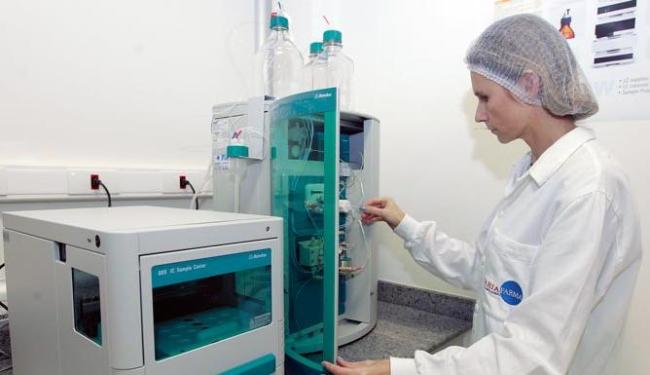 Bahiafarma poderá produzir e comercializar o primeiro diagnóstico rápido do zika (Foto: Divulgação | Sesab)