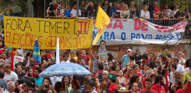 Manifestação contra o presidente interino Michel Temer, em Belo Horizonte (MG)