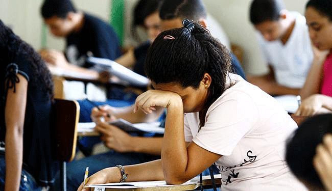 O candidato deve ter ensino médio completo; salário é de R$ 1.250 (Foto: Fernando Vivas | Ag. A TARDE)