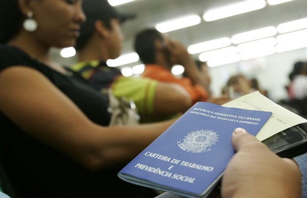 No acumulado deste ano até maio, o saldo de postos fechados é de 448.101 pela série com ajuste, ou seja, incluindo informações passadas pelas empresas fora do prazo