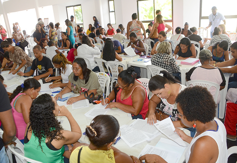 Assinatura de contratos deve ser feita na sede a Sehab (Foto: Aristeu Chagas)