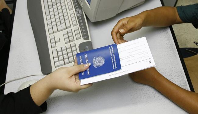 Aproximadamente 1 milhão de trabalhadores ainda não sacaram o benefício (Foto: Fernando Amorim | Ag. A TARDE)