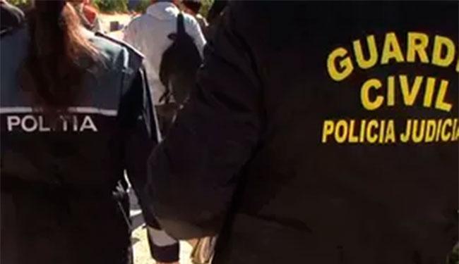 Polícia suspeita que família está morta há um mês (Foto: Reprodução | Guarda Civil Espanhola)