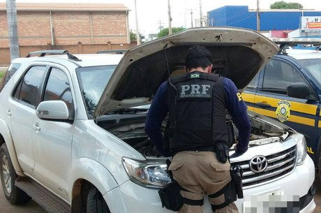 O chassi do veículo estava registrado com de outro modelo (Foto:Divulgação / PRF)