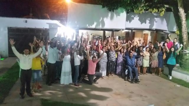 A iniciativa, segundo Franco, não foi uma decisão pessoal, mas do próprio Espírito Santo, que teria vindo a ele, como também teria vindo à Vania Nunes, em confirmação, orientando-os a que fizessem encontros entre o povo d’Ele, espalhado entre as mais diversas denominações (Foto: Edmilson Teixeira)