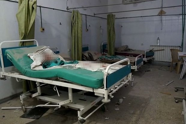 Caso aconteceu quando a menina brincava perto de casa na cidade de Aleppo, na Síria (Foto: Reprodução/ITV)