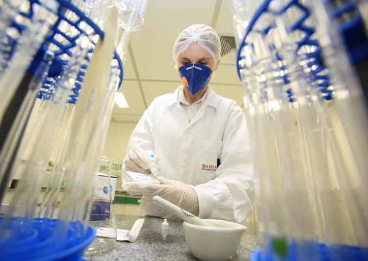 Ministério vai comprar kits para diagnosticar zika de laboratório baiano (Foto: Joá Souza l Ag. A TARDE)