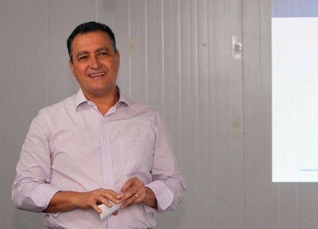 Com a obra, o governador Rui Costa exibe o papel do político que visa a população e o crescimento antes de combates à adversários políticos, pois tirou da gaveta uma promessa de campanha que vem desde o ex-governador Paulo Souto (DEM) Com a obra, o governador Rui Costa exibe o papel do político que visa a população e o crescimento antes de combates à adversários políticos, pois tirou da gaveta uma promessa de campanha que vem desde o ex-governador Paulo Souto (DEM)