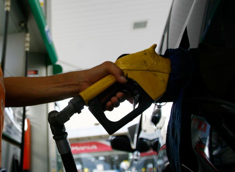 Reajuste pode chegar a 2,9% no preço nas bombas (Foto: Joá Souza l Ag. A TARDE)