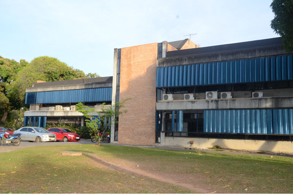A Sefaz fica localizada no prédio azul do Centro Administrativo (Foto: Aristeu Chagas)