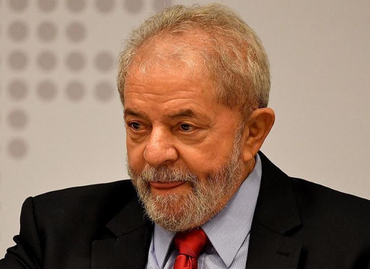 Petista é acusado pelo MPF de receber propina de empreiteiras por meio de obras na propriedade em SP (Foto: Evaristo Sa l AFP)