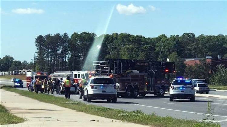 Local de acidente com três mortos em estada americana (Foto: ReproduçãoFacebook)
