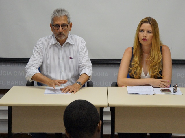 Perito criminal Eduardo Rodamilans e a delegada Thaís Siqueira