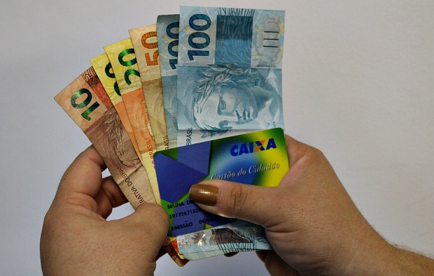 Beneficio com valor máximo de R$ 937 pode ser retirado até 30 de junhoBeneficio com valor máximo de R$ 937 pode ser retirado até 30 de junho