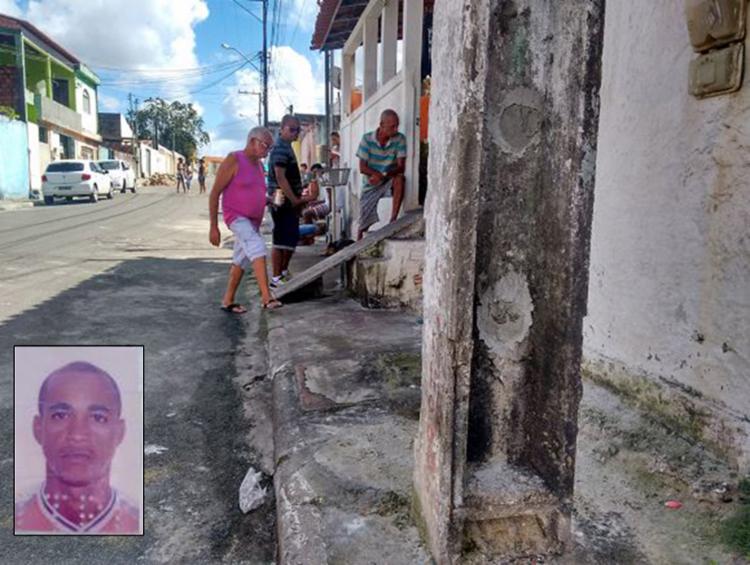Buracos no poste foram tapados porque Marilene os usava como escada para espiar casa do ex (Foto: Euzeni Daltro l Ag. A TARDE)