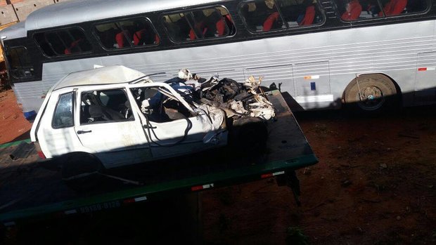 A batida aconteceu entre Pindaí e Urandi, por volta das 23h de ontem, mas ainda não se sabe o que motivou (Foto: Portal Alô Pilão)