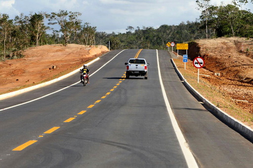 A ação de mobilidade vai facilitar o tráfego para os municípios de Camaçari, Pojuca, Dias D'Ávila, Mata de São João e Lauro de Freitas (Foto: Manu Dias/GOVBA) A ação de mobilidade vai facilitar o tráfego para os municípios de Camaçari, Pojuca, Dias D'Ávila, Mata de São João e Lauro de Freitas (Foto: Manu Dias/GOVBA)