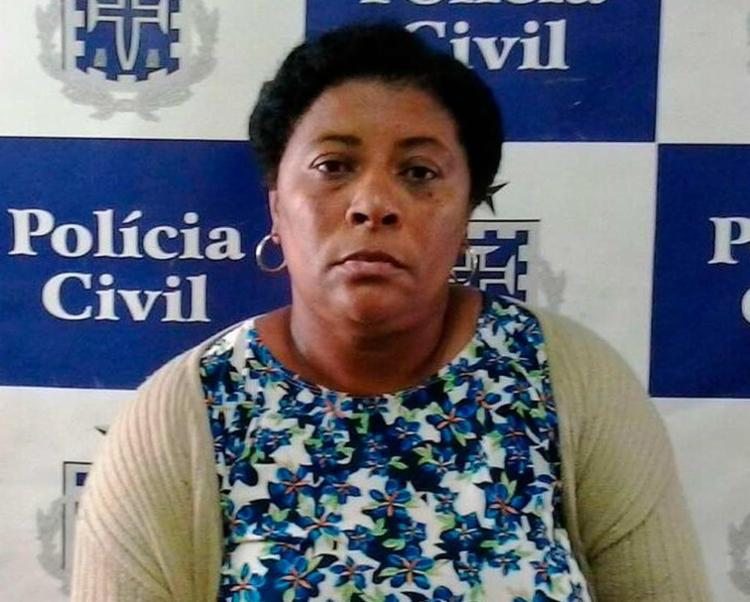 Antônia Cláudia da Conceição Cruz disse que gastou os R$ 15,8 mil em roupas, perfumes e alimentação (Foto: Divulgação | Polícia Civil)