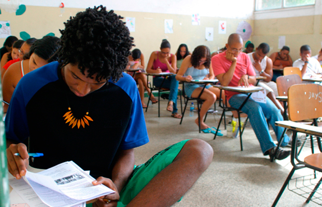 São 3 concursos abertos. Inscrição para TRE-BA acaba às 23h59