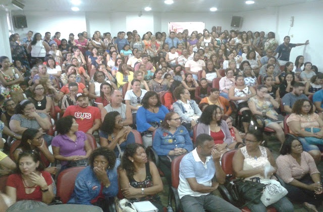 Greve da categoria continua