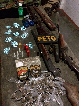 Material foi encontrado com os suspeitos, que morreram em confronto com a polícia (Foto: Divulgação | SSP-BA)