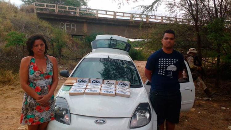 Casal foi detido durante operação policial na cidade de Contendas do Sincorá (Foto: Divulgação | SSP-BA)