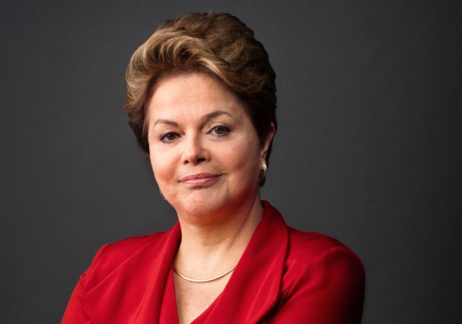 A ex-presidenta Dilma Rousseff lidera a pesquisa para o Senado em Minas Gerais