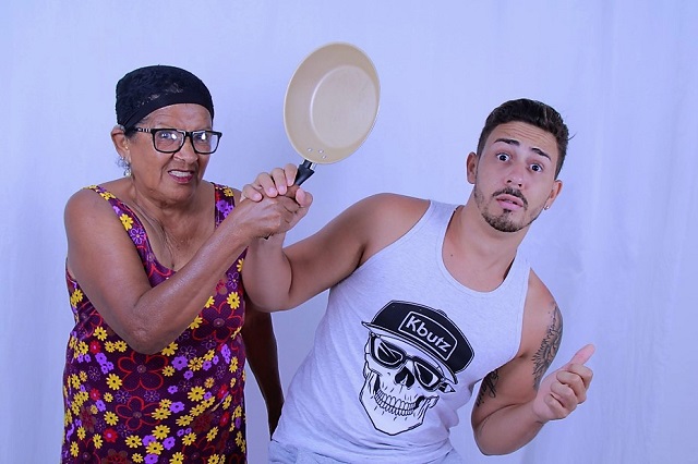 O digital influencer ganhou o Brasil mostrando a sua rotina na cidade de Penedo, em Alagoas, falando sobre temas diversos, em vídeos simples, engraçados e com um toque de personalidade