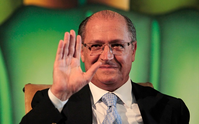 Aos mais próximos, o governador paulista Geraldo Alckmin tem confessado que não abre mão de ser candidato à presidência da República na eleição do próximo ano