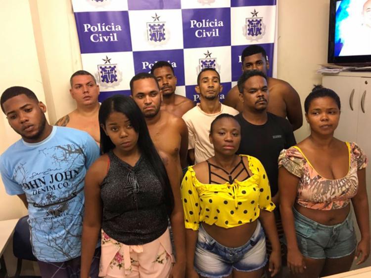 Mais de 1,5 mil pedras de crack foram apreendidas com o bando (Foto: Divulgação | SSP-BA)