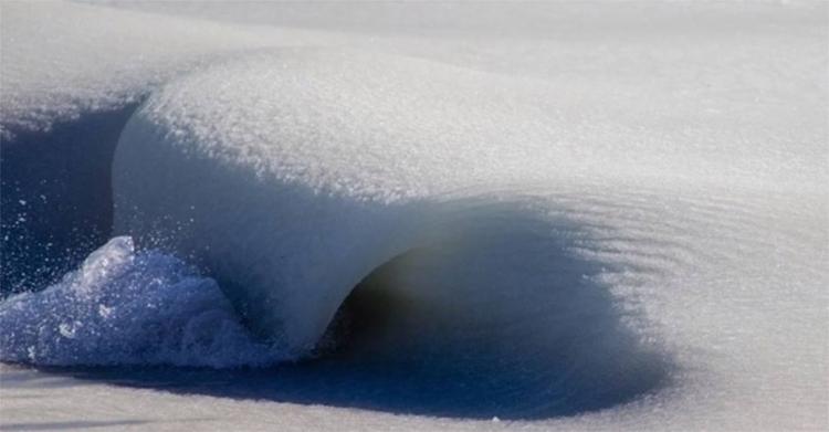 Frio intenso deu consistência de neve ao mar da região de Massachusetts (Foto: Vimeo l @JDN PHOTOGRAPHY l Reprodução)
