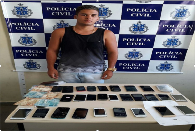 Trinta aparelhos foram recuperados; polícia investiga quem eram os fornecedores (Foto: Divulgação/SSP-BA)
