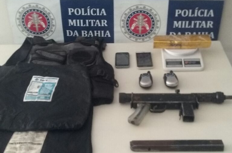 Arma foi localizada na manhã deste sábado (13) (Foto: Divulgação/SSP)