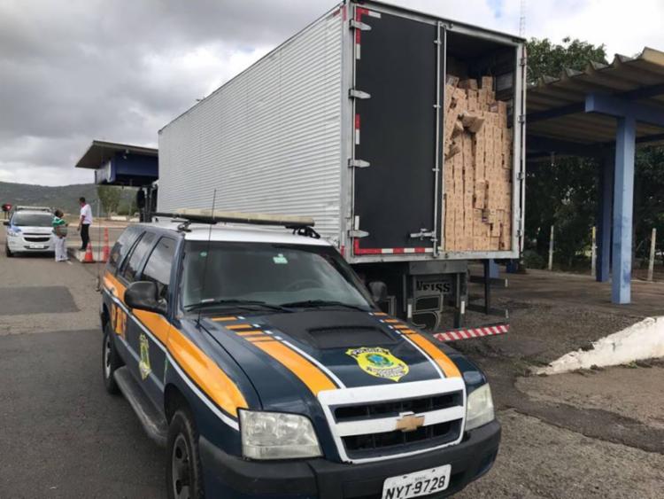 Material foi encontrado após a denúncia de um funcionário de uma empresa de rastreamento (Foto: Divulgação | Polícia Rodoviária Federal)