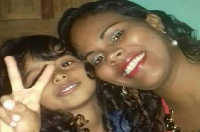 Filho e mãe foram achados mortos em Arembepe (Foto: Reprodução)Filho e mãe foram achados mortos em Arembepe (Foto: Reprodução)