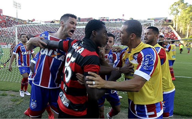 Ao todo, são 15 denunciados; Vitória corre risco de rebaixamento no Campeonato Baiano (Foto: Arisson Marinho/CORREIO)