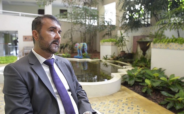Promotor Luciano Pitta denunciou invasores e tem cobrado providências de prefeitura (Foto: Yuri Rosat | CORREIO)