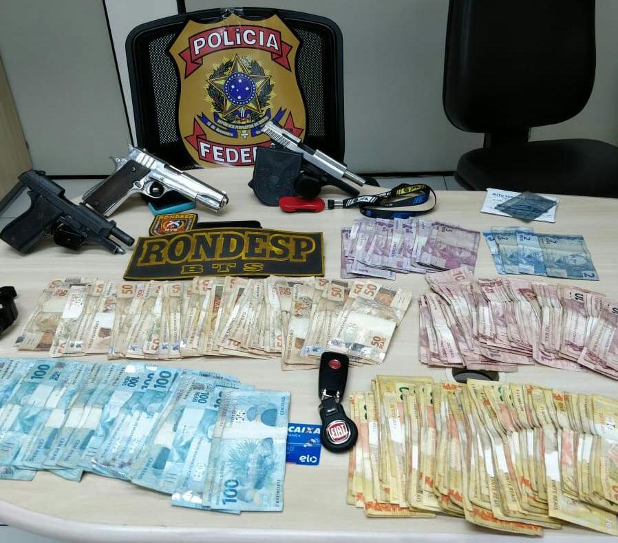 Dinheiro e material apreendido (Foto divulgação SSP)