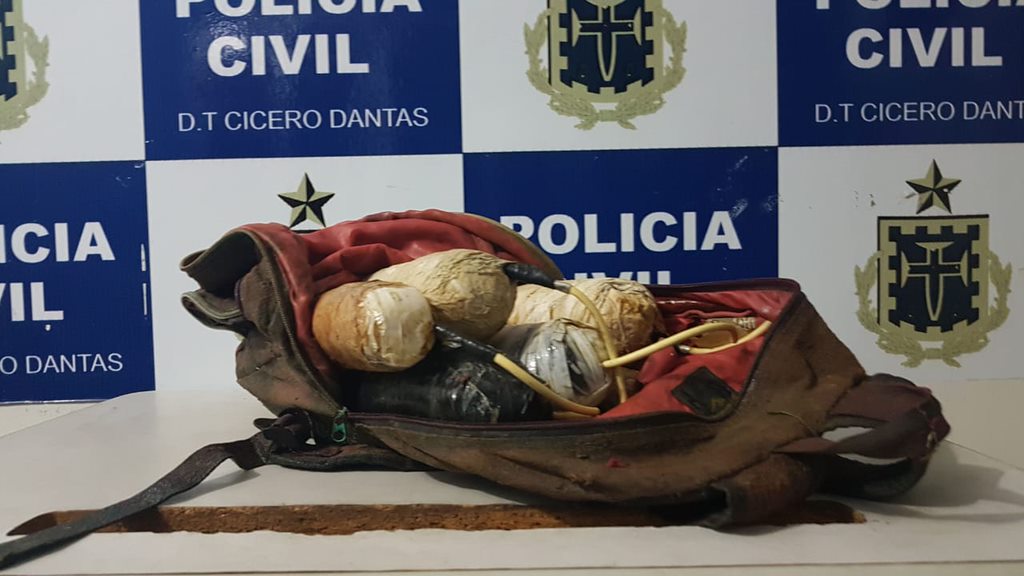 Material apreendido pela polícia (foto Ascom PC)
