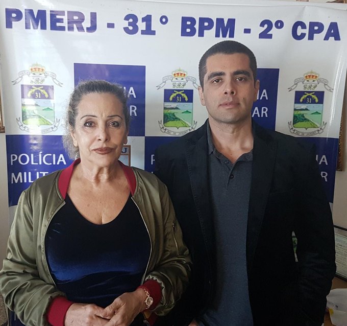 Denis Cesar Barros Furtado, o Dr. Bumbum, e mãe, Maria de Fátima Furtado, presos na tarde desta quinta-feira (19)