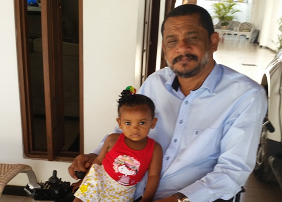 Franco diz que 'Jesus quer o crente com a inocência duma criança e não com atitude de demônios' - Foto Mônica Franco