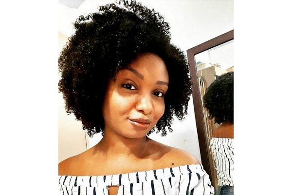 Jéssica estava em uma fila quando foi ofendida (Foto: Reprodução)