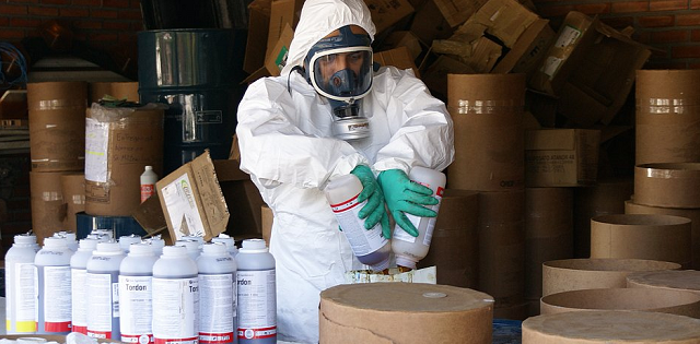 Segundo o Instituto Nacional do Câncer, desde 2009, o Brasil é o maior consumidor mundial de produtos com agrotóxicos (Foto: Reprodução)