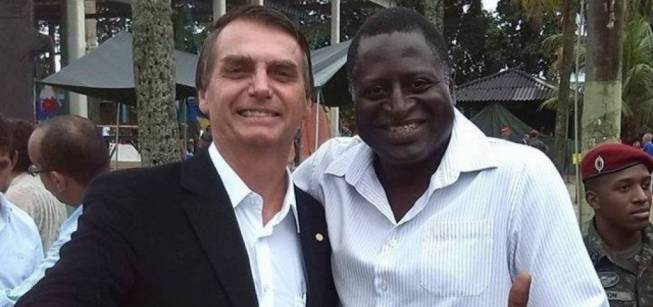 Bolçsonaro e o amigo, e deputado Helio Negão - Reprodução