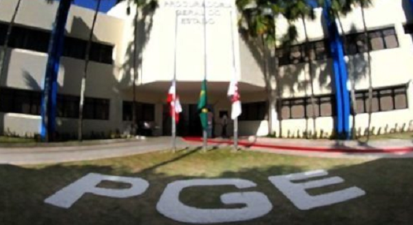 Ao todo, são 25 vagas para analista de procuradoria na área de apoio calculista (Foto: Reprodução)