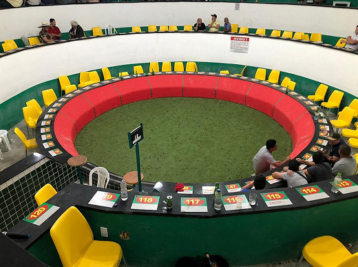 Mael construiu um espaço sofisticado para a prática ilegal, com ambiente climatizado, pesagem digital para os animais e baias modernas (Foto: Divulgação | Polícia Civil)